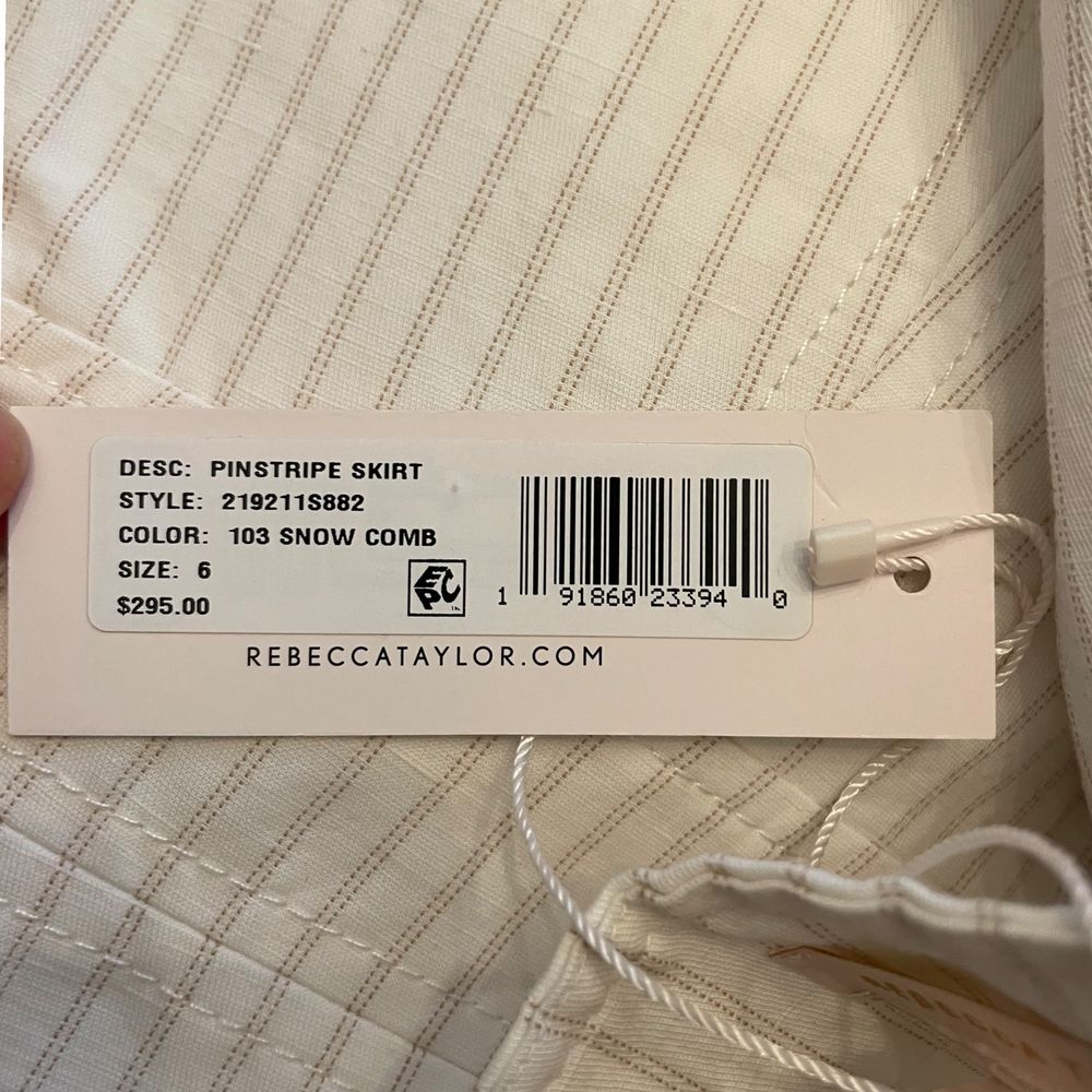 NWT Rebecca Tayor cream pinstriped skirt size 6 295$ retail‎ - Picture 2 of 7